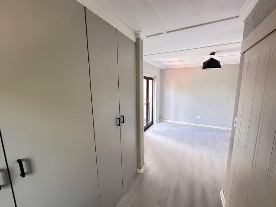 To Let 3 Bedroom Property for Rent in Estate D Afrique North West